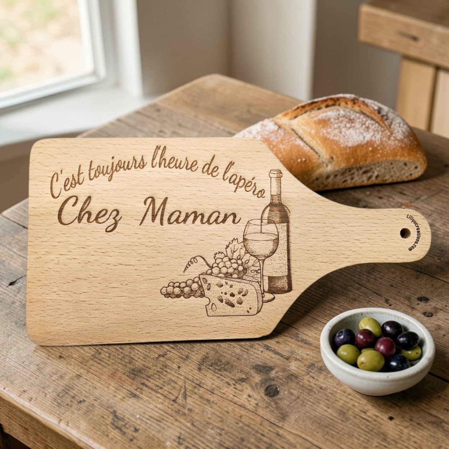 Planche apéro Maman personnalisée en bois