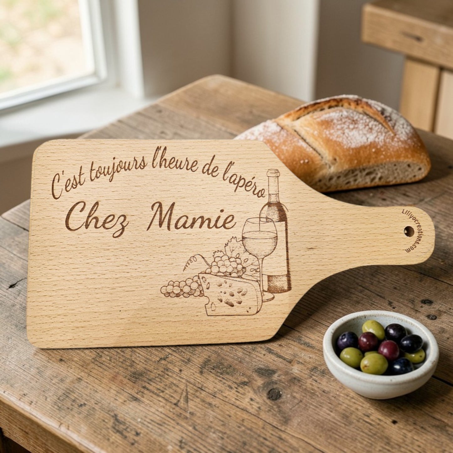 Planche apéro Mamie personnalisée en bois