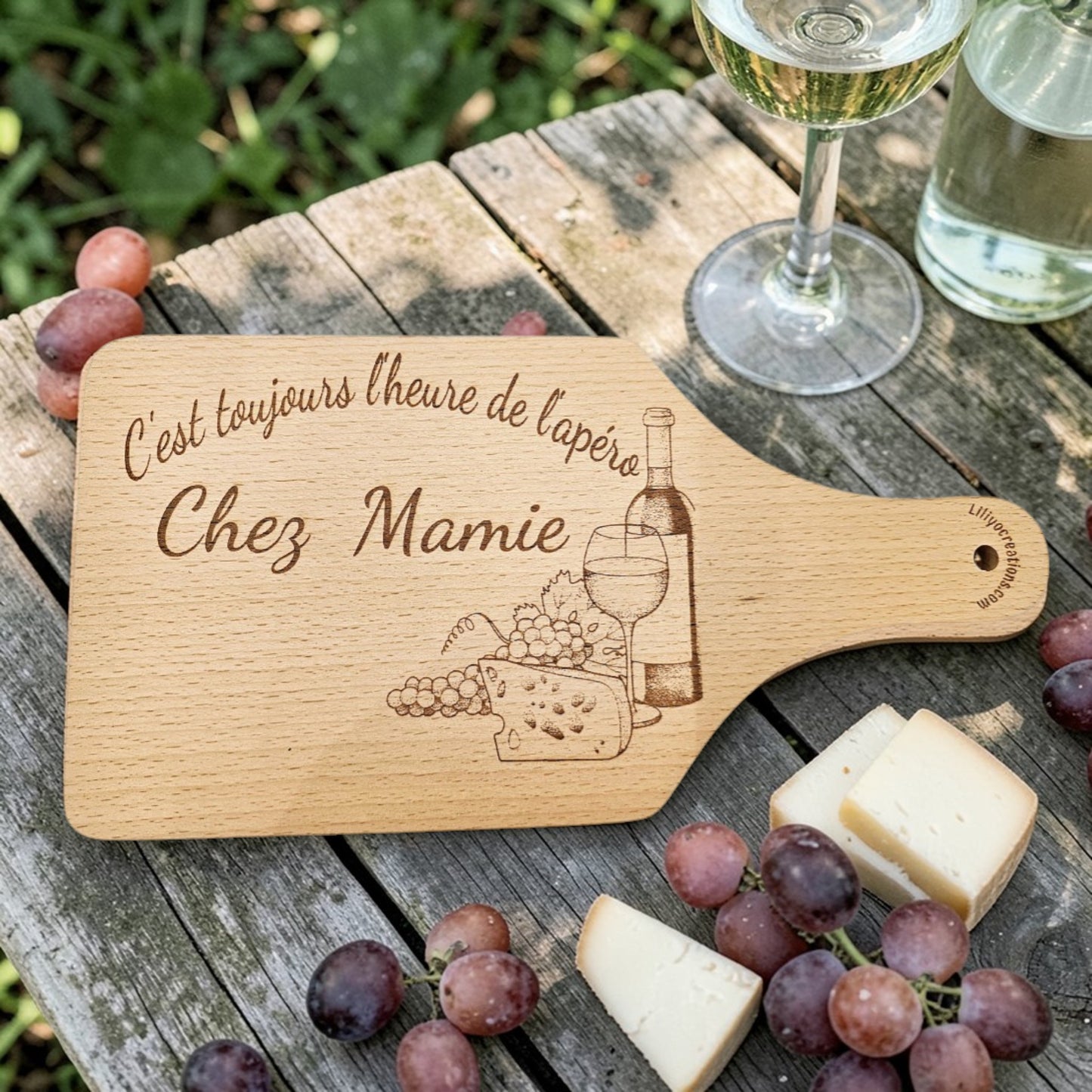 Planche apéro Mamie personnalisée en bois