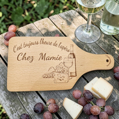 Planche apéro Mamie personnalisée en bois
