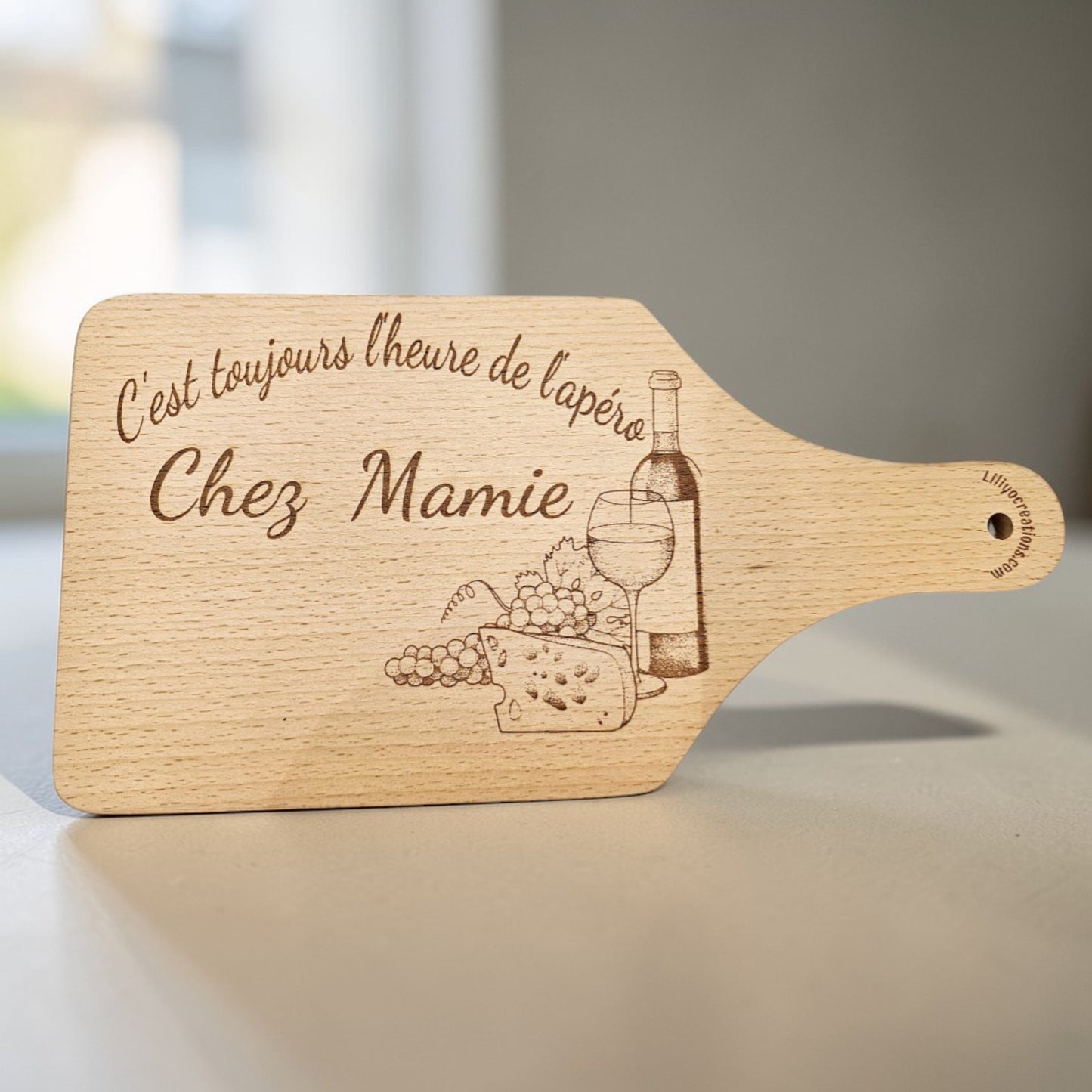 Planche apéro Mamie personnalisée en bois