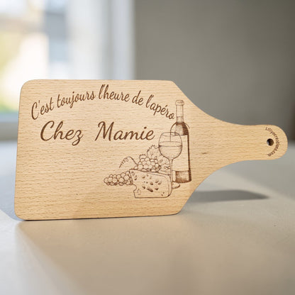 Planche apéro Mamie personnalisée en bois