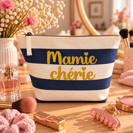 Pochette Mamie chérie rayée bleu marine, écriture dorée pailletée